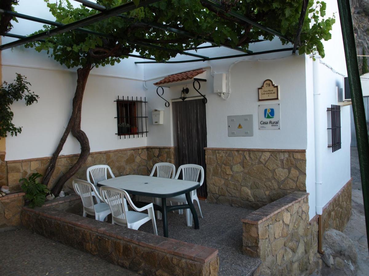 Tiscar Alojamiento Rural Las Zagalas旅馆 外观 照片